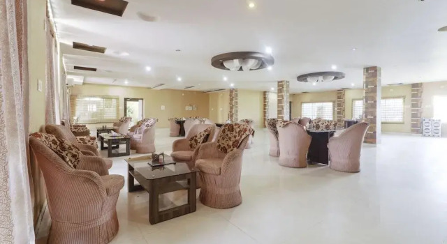 Hotel Shiv Villas by OYO Rooms, Rezerwuj Hotel Jaisalmer Rajasthan