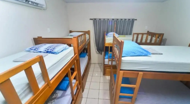Hostel Lençóis Park, Забронировать Хостел Хостелы Баррейриньяс, рядом с Barreirinhas Handicraft House, Хостел