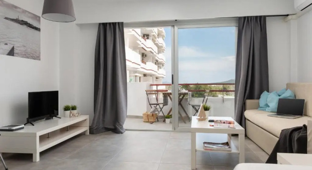 Nice Studio in Siesta 2 in Puerto Alcudia 5, Book Hotel Alcudia Majorca