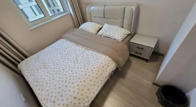 Люкс с 3 комнатами Shanwei Homestay (Rongcheng Taoran Nanyuan Branch)