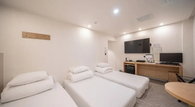 Трёхместный номер Standard Elegance hotel hwangridan