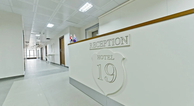 Отель «19»