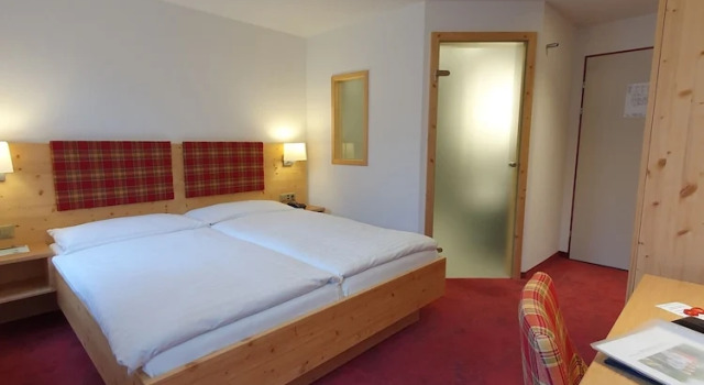 Двухместный номер Standard с балконом Hotel Strandhotel