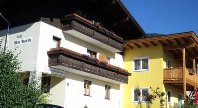 Apartmenthaus Gotthardt, Rezerwuj Apartament Hotele w Salzburg z parkingiem, Parking