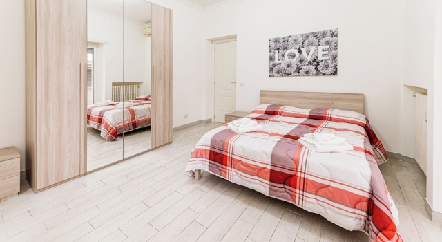 Luca Flat - Tiburtina Train Station, Prenota Hotel Tiburtino Roma