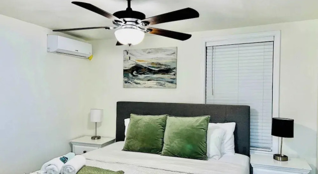 Boardwalk Bungalow 2 Up to 3, 预订 度假屋 利格城 Texas Gulf Coast