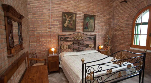 B & B Torre Saracena, Rezervasyon Otel Mattinata Foresta Umbra