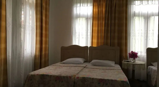 Guesthouse White Villa, Book Villa Batumi 
