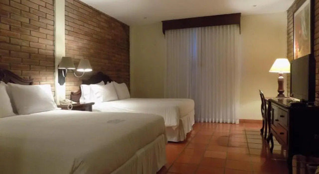 Одноместный номер Standard с видом на сад Hotel El Convento Leon Nicaragua