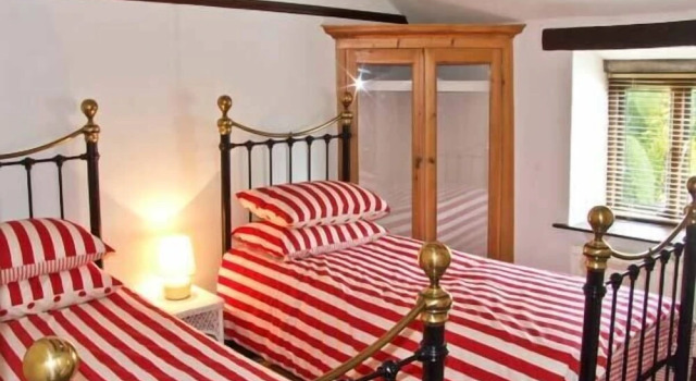 Коттедж The Cottage