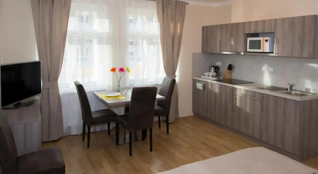 Студия Limes Apartments