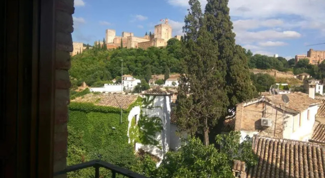 Stunning Alhambra view balconies, in the Albayzin, Varaa Hotelli Albayzin 