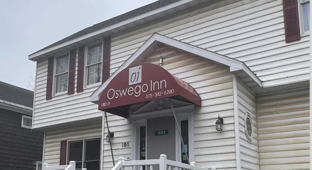 Oswego Inn