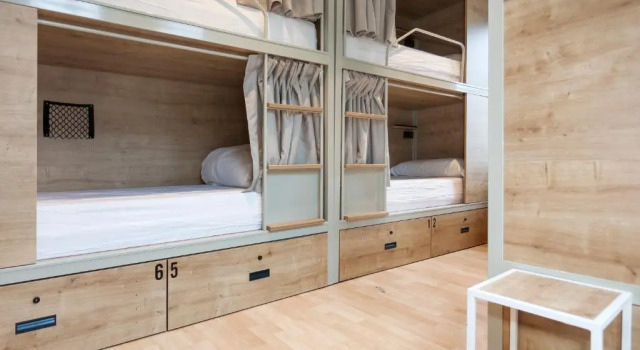 Кровать в общем номере (женский номер) A Room In The City Hostel