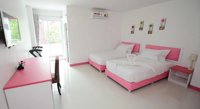 Baan Fresh and Grace, Varaa Hotelli Hotellit North-Eastern Thailand pysäköinnillä, Pysäköinti