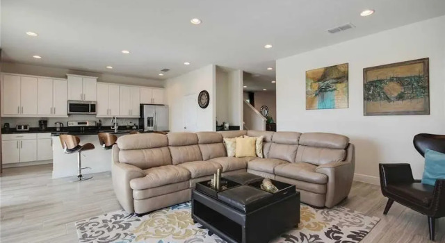 Reunion Daisy 6 Bedroom Home with Private Pool, Prenota Hotel Reunion Florida