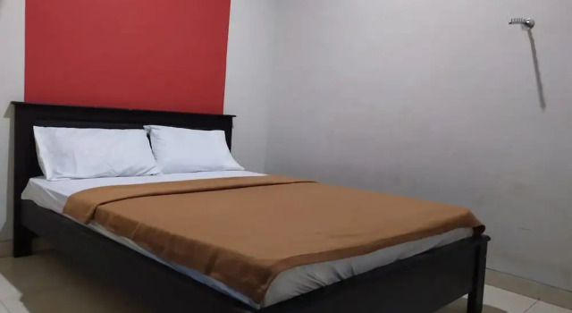 Номер Standard OYO 2654 Yulia Guesthouse Near Kopi Bajawa Flores NTT Tebet