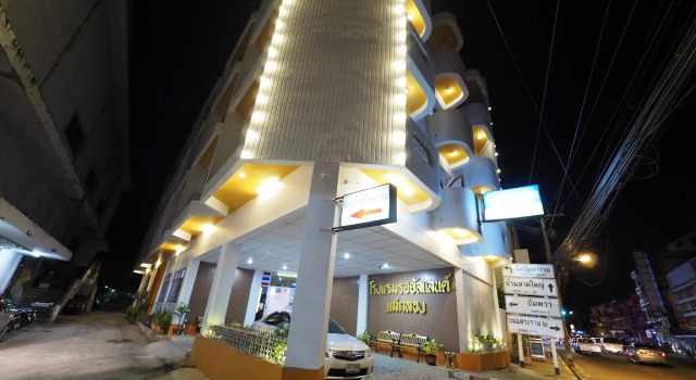 Номер Standard Royal Land Mae Klong Hotel