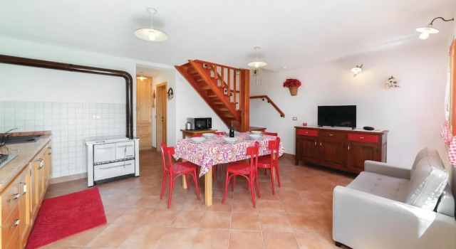 Baita, Prenota Hotel Lamon 