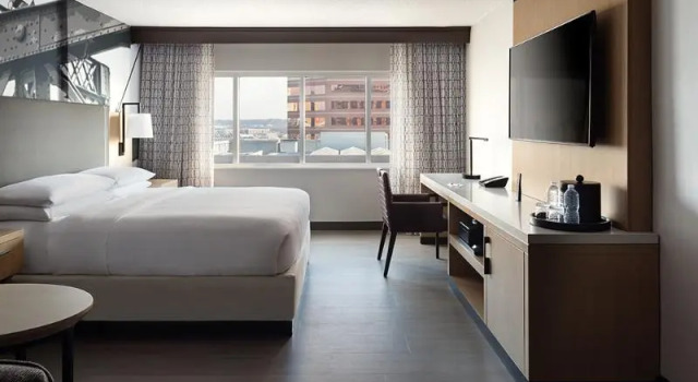 Двухместный клубный номер Standard с видом на реку Cincinnati Marriott at RiverCenter