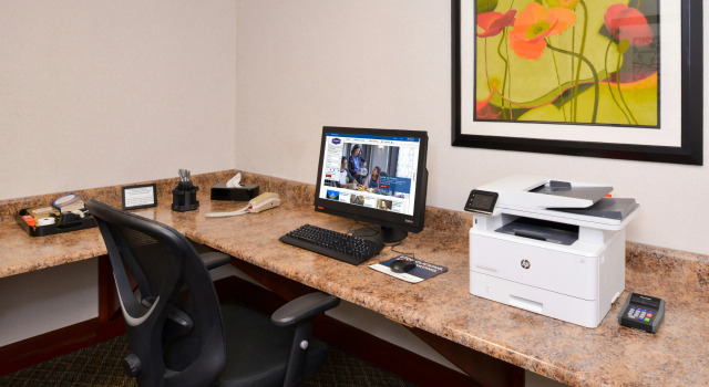 Hampton Inn & Suites Wilmington, Rezerwuj Hotel Hotele w Wilmington ze śniadaniem, Śniadanie
