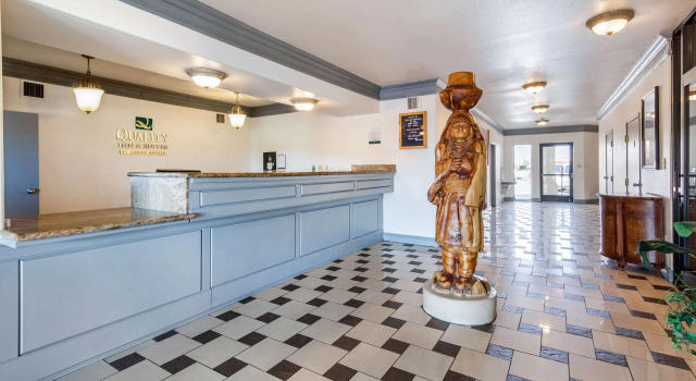 Quality Inn & Suites Gallup, Rezerwuj Hotel Hotele w Nowy Meksyk ze śniadaniem, Śniadanie