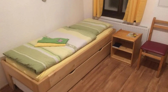 Трёхместный номер Standard Pension zur Wartburg
