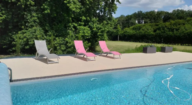 Maison/Gite-6 Km de Tours, Rezerwuj Hotel Tours 