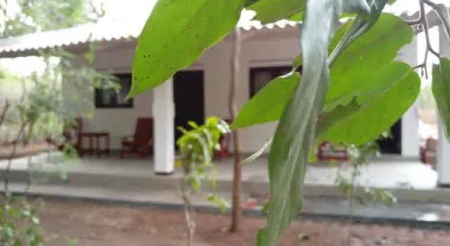 Lean @ Jungle, Rezervovat Hotel Kataragama Monaragala District