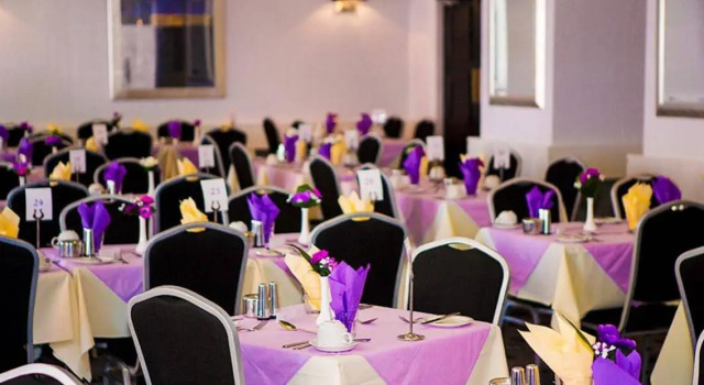 Queens Promenade Hotel, Забронировать Отель Отели Англии с завтраком, Завтраки