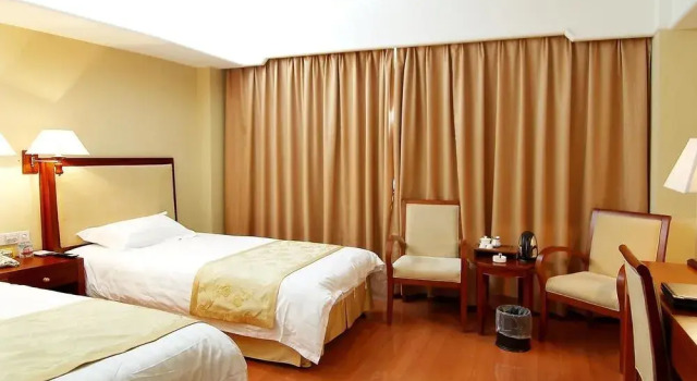 北京厦门大厦, Book Hotel Hoteller i Beijing Province med parkering, Parkering