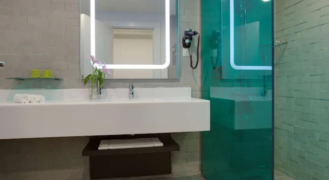 Люкс c 1 комнатой Park Inn by Radisson Dammam
