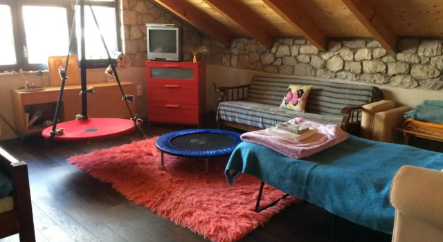 Luxurious mountain house, Book Hotel Hotels in Central Greece with Parking, Parking