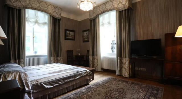 Полулюкс Saka Manor