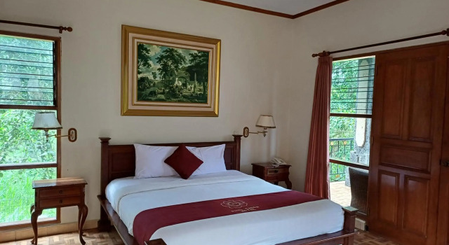 Puri Saron Hotel Madangan - Gianyar, Забронировать Отель Отели провинции Бали с завтраком, Завтраки