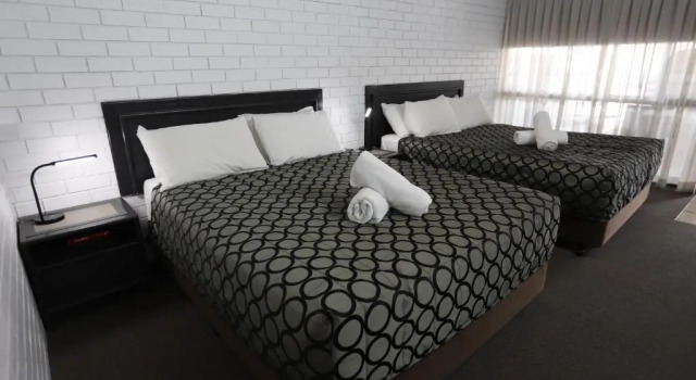 Двухместный номер Deluxe The Town House Motor Inn