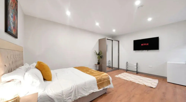 East London Studio Apartment - Ilford, Varaa Huoneisto Asunnot kohteessa Merseyside, Huoneisto