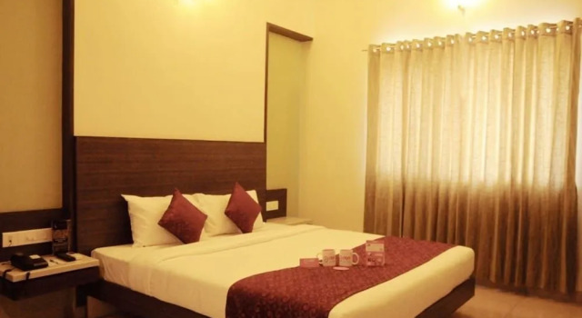 Hotel LandmarK Coimbatore, Забронировать Отель Отели штата Тамилнада 3 звезды, 3*