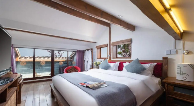 Номер Standard Дуплекс Lijiang Merry Inn