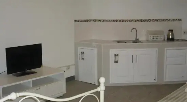 Chan Kim Don Mueang Guest House, 550 Yards from Impact Muang Thong Thani