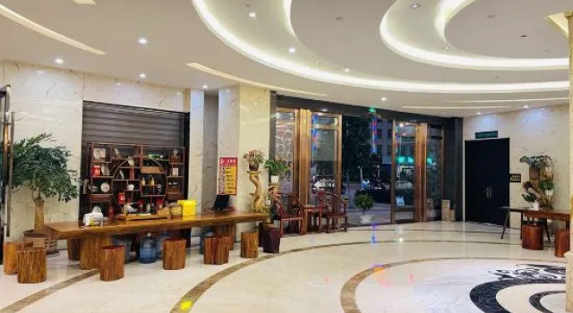 Hindu Hot Spring Hotel (Delong International Jewelry City Duobao City Branch), Varaa Hotelli Mengmao Yunnan