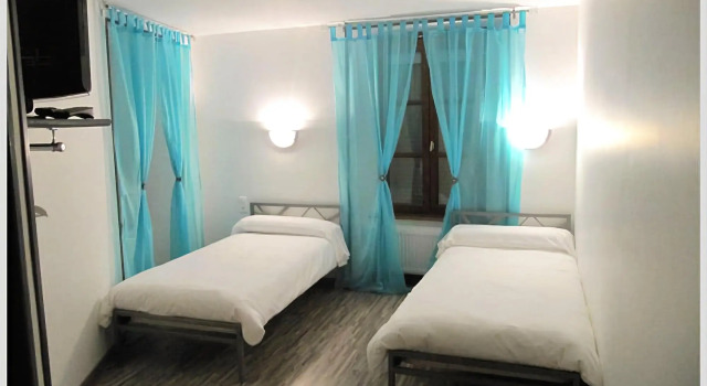 Chambres d'hôtes le Relais Saint Jacques, Book Hotel Saint-Chely-d'Aubrac Aveyron