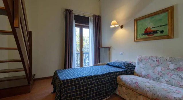 Трёхместный номер Standard Дуплекс Hotel Malcesine
