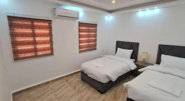 Четырёхместный номер Standard Nabateans Home Hotel
