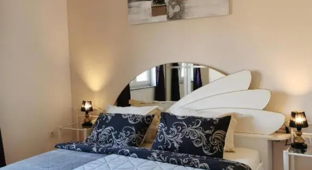 Apartments Antic, Prenota Appartamento Segna 