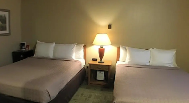 Номер Standard с видом на горы Hanging Horn Lakeside Resort