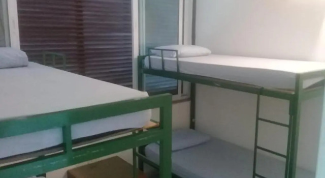 Кровать в общем номере Hangar Rio Hostel