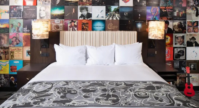Номер Standard Saint Kate - The Arts Hotel