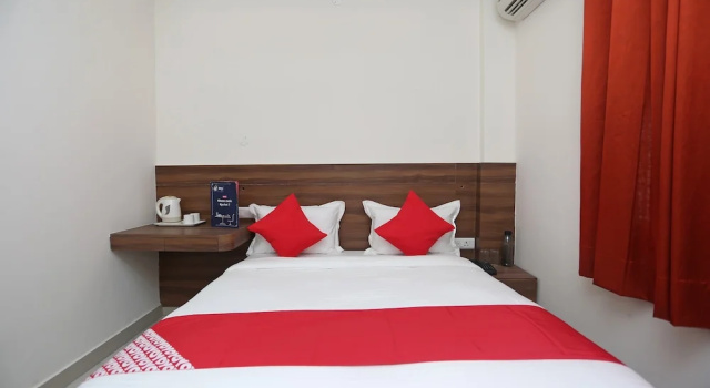 Двухместный номер Standard Super Hotel O Tulip Inn