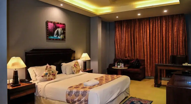 V Hotel TSSG near Delhi IGI Airport, Забронировать Отель Отели Нью-Дели с завтраком, Завтраки
